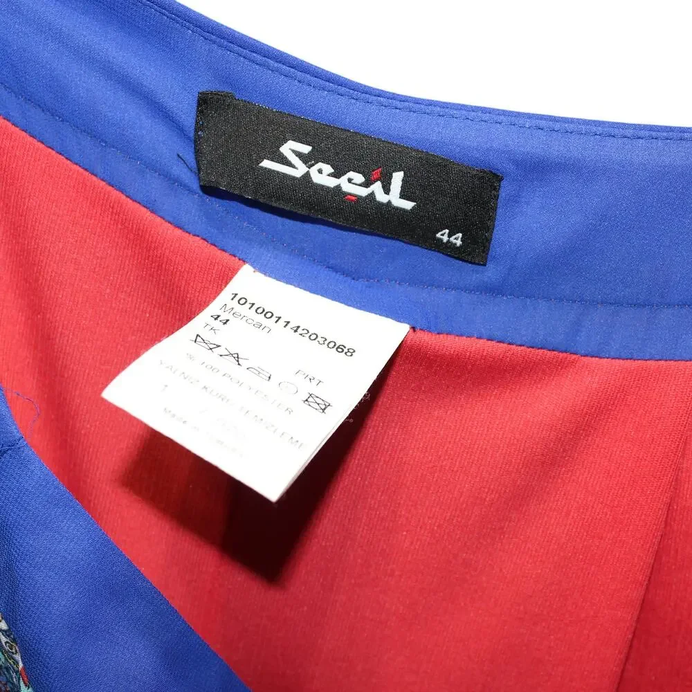 Secil red blue